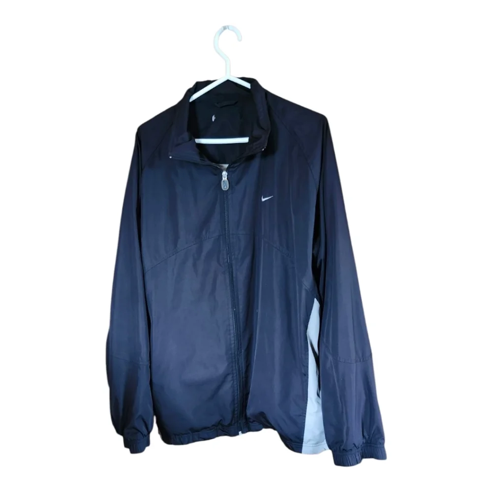 VINTAGE Nike Grey Tag Windbreaker Boxy 90s Oversized Fit (See Measurements) - Picture 3 of 10